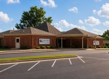 Girard Medical Center Clinic Exterior
